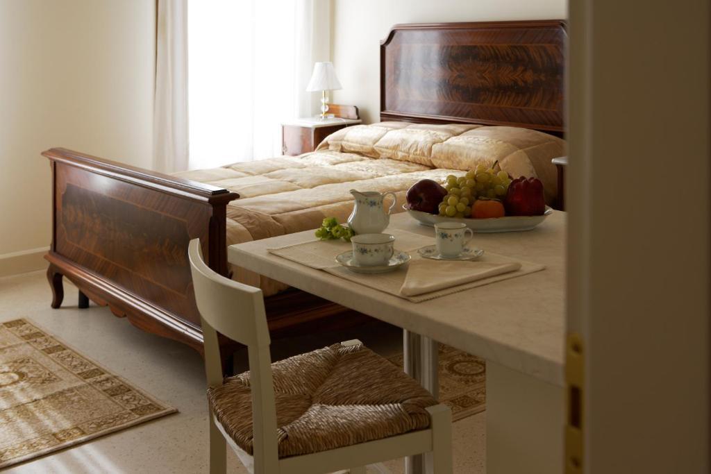 Barchessa Levi Morenos B&B Mira  Rom bilde